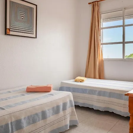 Apartment 2 Bedroom Lovely In Matalascanas
