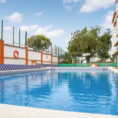 Apartment 2 Bedroom Lovely In